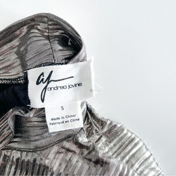 Andrea Jovine Metallic Mock Neck Pleated Sleeveless Top Blouse Size S - Picture 5 of 8